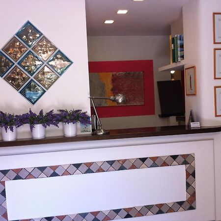 קסטליונה דלה פסקאיה Residenza Turistico Alberghiera Corallo מראה חיצוני תמונה