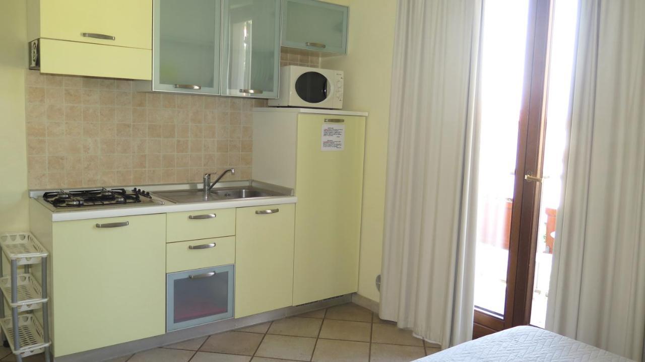 קסטליונה דלה פסקאיה Residenza Turistico Alberghiera Corallo מראה חיצוני תמונה