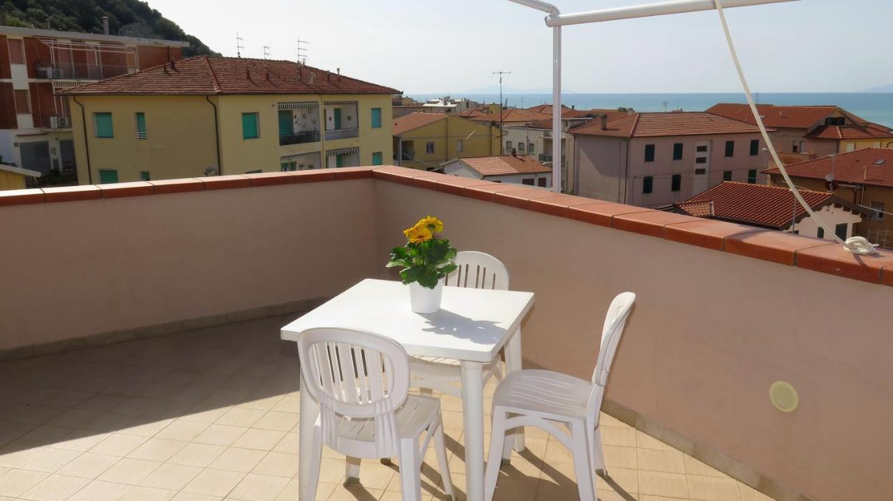קסטליונה דלה פסקאיה Residenza Turistico Alberghiera Corallo מראה חיצוני תמונה