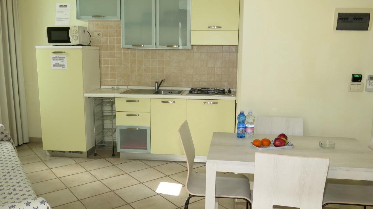 קסטליונה דלה פסקאיה Residenza Turistico Alberghiera Corallo מראה חיצוני תמונה