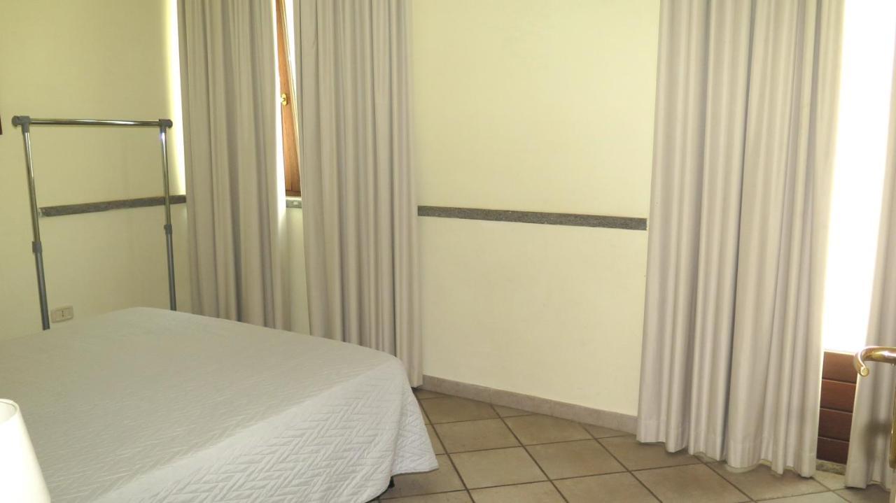 קסטליונה דלה פסקאיה Residenza Turistico Alberghiera Corallo מראה חיצוני תמונה
