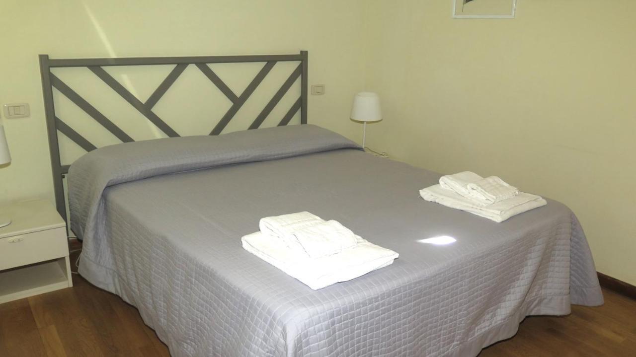 קסטליונה דלה פסקאיה Residenza Turistico Alberghiera Corallo מראה חיצוני תמונה